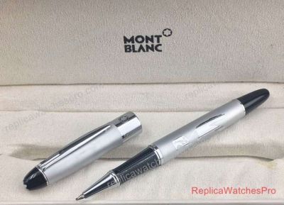 AAA Montblanc Meisterstuck Replica Rollerball Pen Silver Barrel